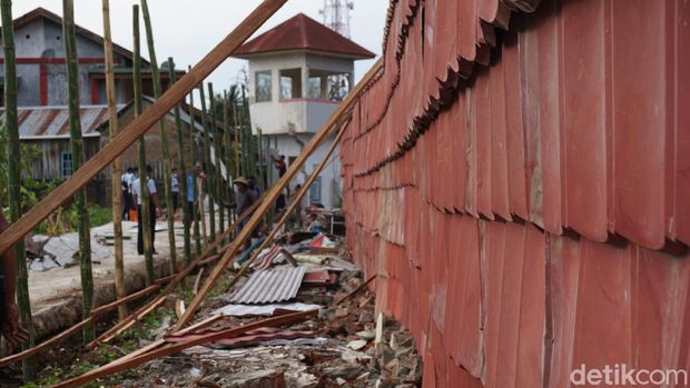 Rutan Mamuju turut terdampak gempa magnitudo (M) 6,2 yang mengguncang Sulbar (Hermawan/detikcom).