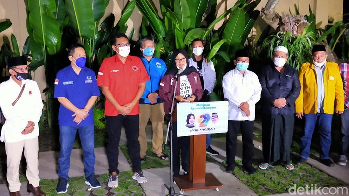 Sikapi Gugatan di MK, Ipuk-Sugirah Siapkan 22 Pengacara