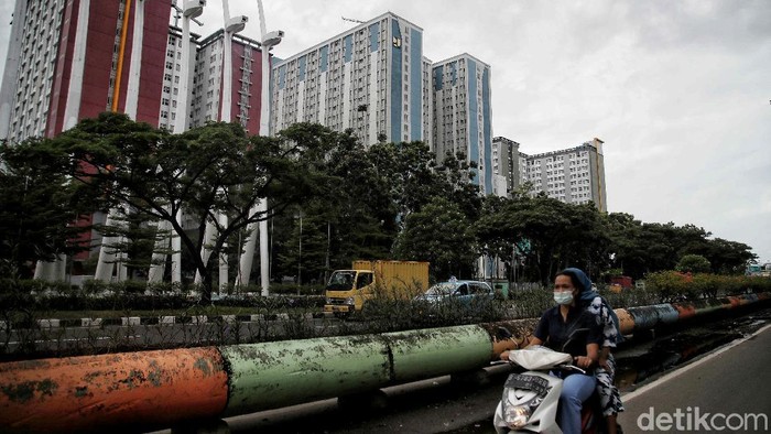 Tower 8 dan 9 Wisma Atlet Pademangan dialihfungsi jadi tempat isolasi pasien COVID-19. Area itu diperuntukan untuk pasien COVID-19 tanpa gejala-bergejala ringan