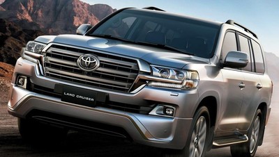 Lihat dari Dekat Toyota Land Cruiser, Mobil Jokowi yang Terobos Banjir di Kalsel