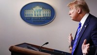 Kesembilan ada Donald Trump, Presiden Amerika Serikat ke-45 ini kerap melontarkan berbagai pernyataan yang menarik perhatian publik di dunia. AP Photo/Alex Brandon  