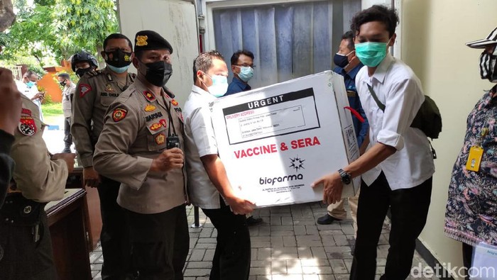 4.720 Vaksin Sinovac Tiba di Sidoarjo