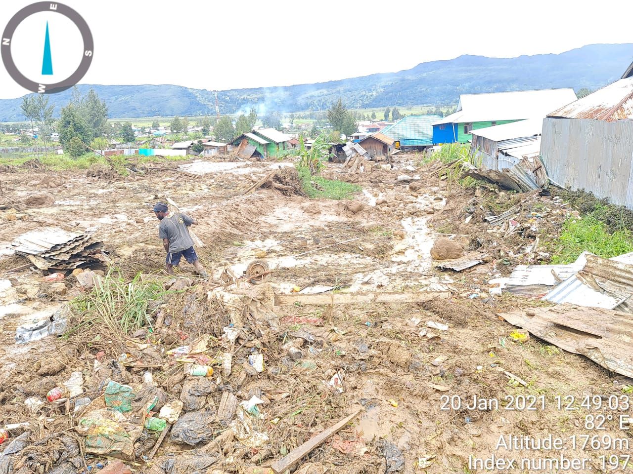 Banjir bandang terjadi di Kampung Uwibutu , Distrik Pantim, Kabupaten Paniai (dok istimewa)