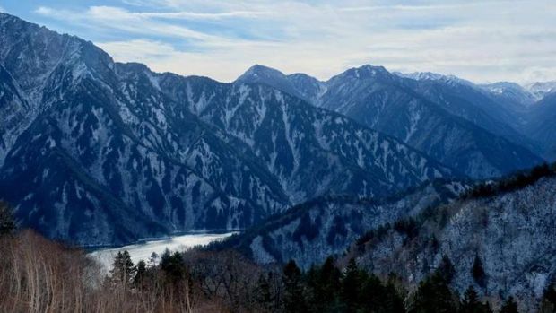 Gunung di Jepang.