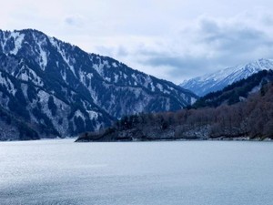 Jepang Juga Punya Pegunungan Salju Ala Alpen