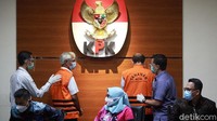 Priyadi ditahan di Rutan KPK Cabang Kaveling C1, sedangkan Muchlis ditahan di Rutan KPK Cabang Pomdam Jaya Guntur.