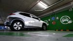 Melihat Foto-foto Pabrik Mobil Listrik Dunia