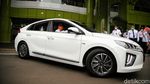 Melihat Foto-foto Pabrik Mobil Listrik Dunia