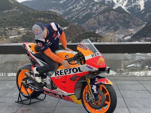 Marquez Kapan Sembuh? Espargaro Bakal Gemetar Geber Motor RC213V