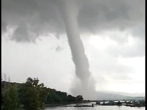 7 Fakta Munculnya Puting Beliung Raksasa di Waduk Gajah Mungkur Wonogiri