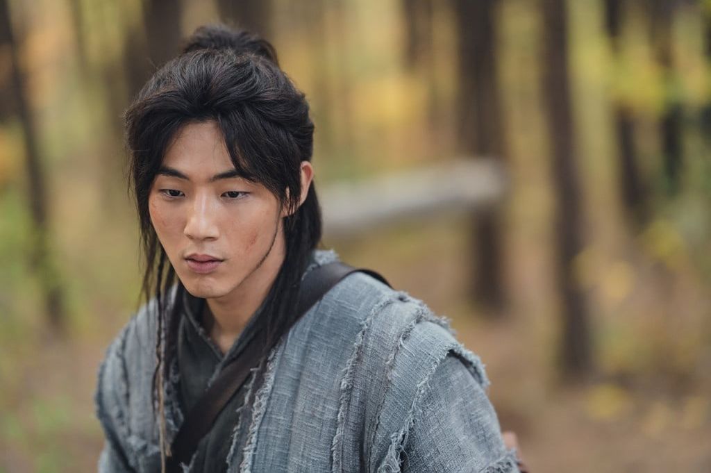 Ji Soo di drama Korea River Where the Moon Rises.