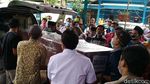 Suasana Haru Iringi Pemakaman Pilot Naim Air Korban Sriwijaya Air