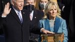 Alkitab Ratusan Tahun Saksi Karir Politik Joe Biden