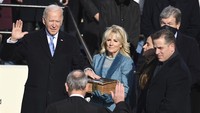 Alkitab sudah ada di keluarga Biden sejak tahun 1893. Saul Loeb/Pool Photo via AP.