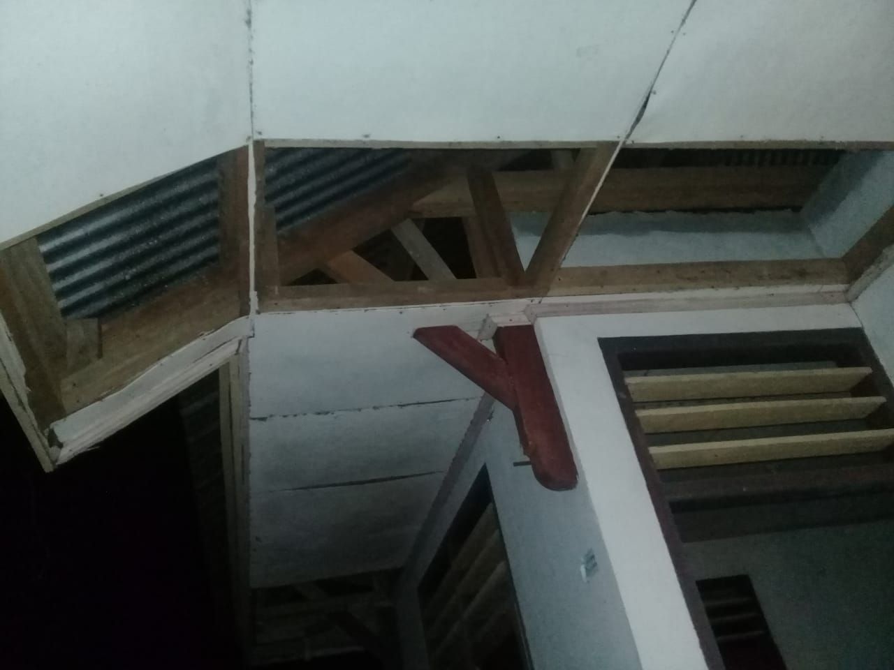 Dampak gempa bumi di Desa Bengkel Kecamatan Beo Kepulauan Talaut, Sulut. (Dok Badan Pengelola Perbatasan Kep Talaud)