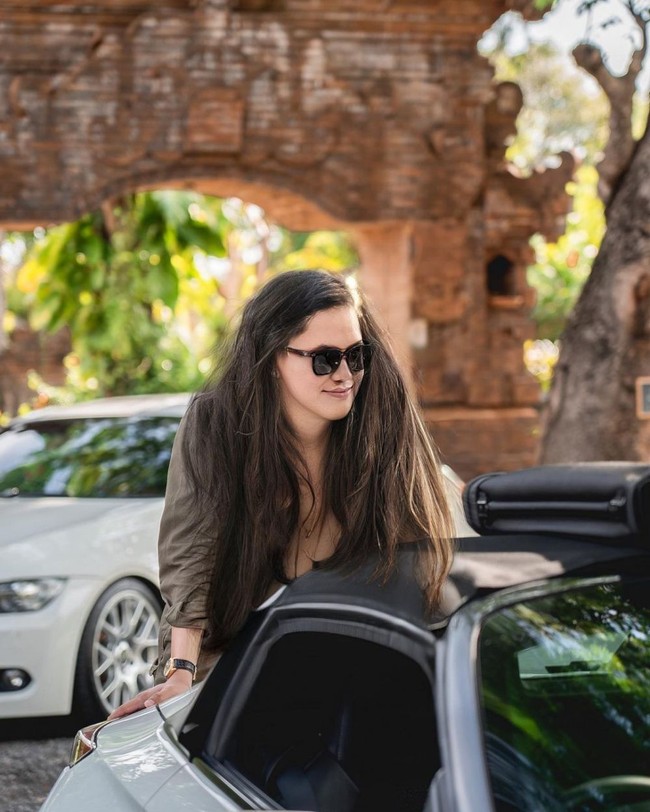 Arief Muhammad kalau punya rambut panjang. Lebih cocok jadi cewek atau cowok nih? Foto: Instagram/@ariefmuhammad