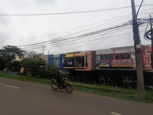 Keluhan Warga Didengar, Kabel Menjuntai di Jl Merpati Raya Ciputat Beres