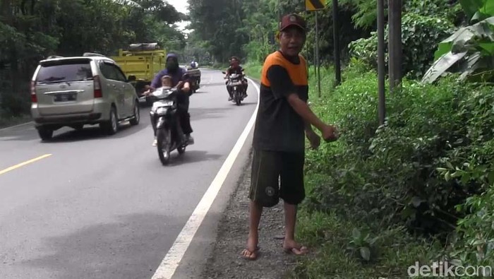 korban begal ditemukan tewas di pinggir jalan lumajang