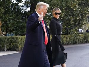 Pasang Badan Rekan Separtai Trump Demi Ditunda Pemakzulan
