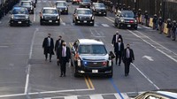 Joe Biden tidak diberikan mobil baru. Presiden AS ke-46 ini menikmati perjalanan dengan mobil dinas kepresidenan warisan Donald Trump. Foto: AP/Jose Luis Magana