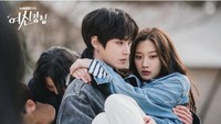 Ada banyak adegan uwu dan gemas antara Moon Ga Young dengan Hwang In Yeop. (Foto: dok. tvN) 