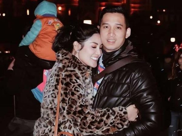 8 Foto Kemesraan Nindy Ayunda & Suami, Kini Gugat Cerai Saat Suami Dipenjara