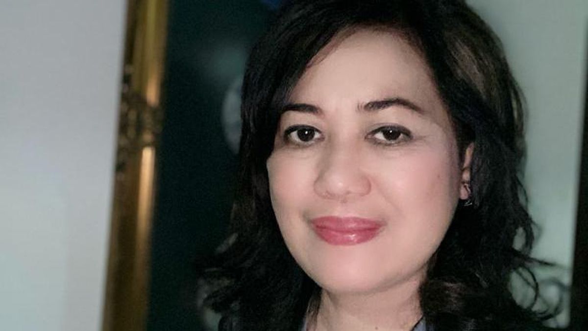 Polina Yodis yalangoch