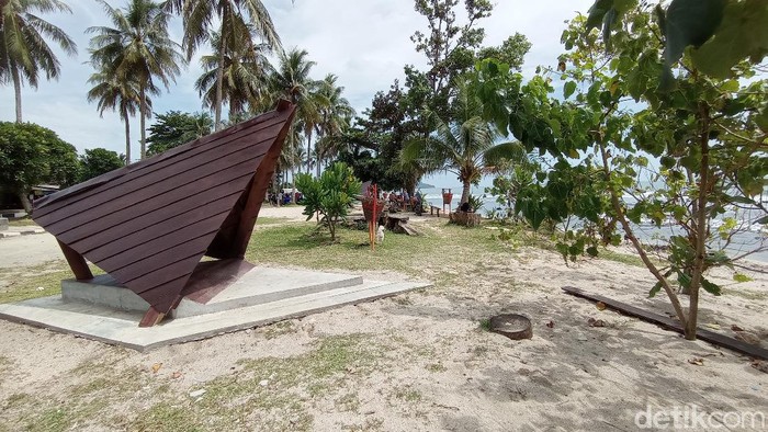Pantai Karapyak