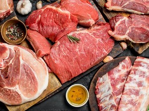 Perbandingan Nilai Gizi dalam 100 Gram Daging, Tahu, Tempe dan Ikan