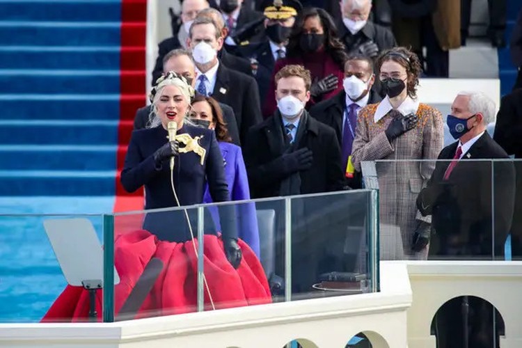 potret beda pelantikan presiden AS trump dan biden potret beda pelantikan presiden AS trump dan biden