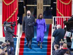 Potret Perbedaan Pelantikan Presiden AS Donald Trump dan Joe Biden