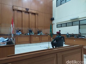 Saksi: Prada Ilham Pingsan di Lampu Merah Arundina Usai Kecelakaan Tunggal