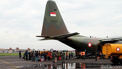 Pengungsi Gempa Sulbar Tiba di Bandara Adi Soemarmo Solo