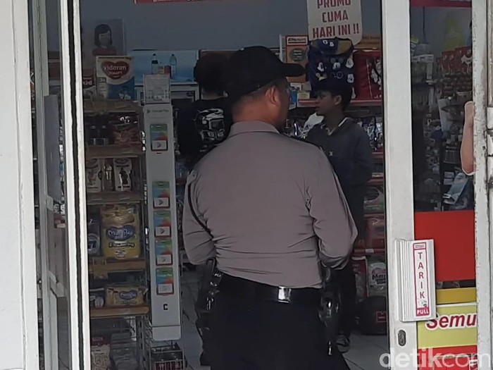 Seorang karyawati minimarket ditemukan bersimbah darah di Karanganyar, Kamis (21/1/2021).