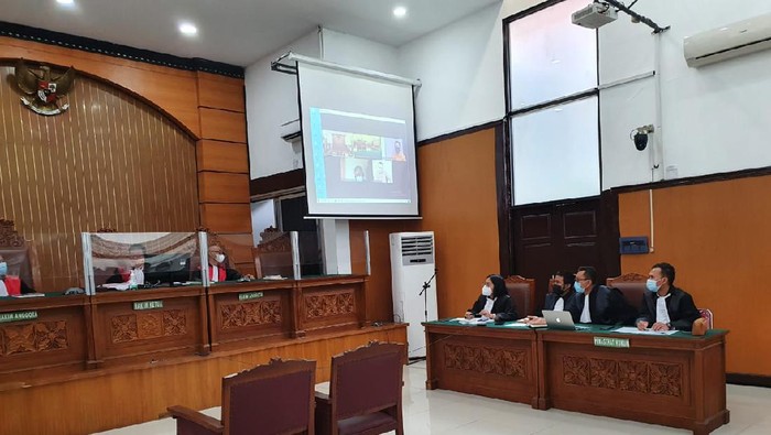 Sidang dakwaan petinggi KAMI, Jumhur Hidayat di PN Jaksel