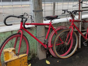 Melihat Kondisi Tempat Parkir Sepeda di Stasiun-stasiun KRL