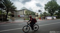 Saat itu Presiden Joko Widodo (Jokowi) mendapat usulan pembuatan terowongan yang menghubungkan Masjid Istiqlal dengan Gereja Katedral. Jokowi menyetujui usul tersebut. Masjid Istiqlal dan Gereja Katedral memang berlokasi berseberangan dan hanya dipisahkan jalan raya. Masing-masing tempat ibadah ini menyediakan lahan parkir untuk keperluan hari raya.