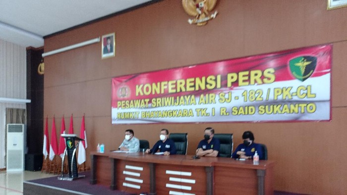 Tim DVI Polri Sampaikan Hasil Identifikasi Korban SJ182