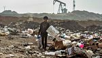 Warga Suriah Berjuang di Tumpukan Sampah