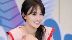 Penampilan 180 Derajat Aktris China Zheng Shuang, Kini Hidup Susah Penampilan 180 Derajat Aktris China Zheng Shuang, Kini Hidup Susah
