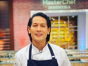 5 Fakta Karir Chef Juna yang Positif Covid-19, Jadi Pilot di Amerika dan Juri Masterchef