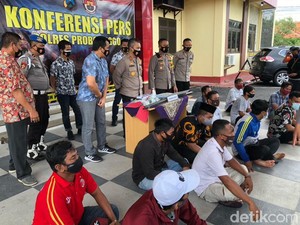 12 Warga yang Ambil Paksa Jenazah COVID-19 di Probolinggo Menyerahkan Diri