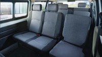 Kendaraan komersial dari DFSK berbentuk minibus ini bisa dimanfaatkan di berbagai bidang usaha seperti usaha fleet, jasa angkutan, travel, perhotelan, pariwisata, dan berbagai sektor lainnya. Foto: Pool (DFSK)