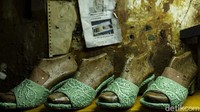 Tak hanya eksis di dalam negeri, sepatu custom ini bahkan sudah ada yang mendarat di luar negeri seperti Singapura, Malaysia, Australia hingga Amerika Serikat.