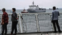 Pangkolinlamil Laksda TNI Irvansyah membeberkan bagaimana rute dari KRI Banda Aceh saat mengirim bantuan ke Sulbar-Kalsel. Mula-mula, mereka akan berangkat ke Surabaya terlebih dahulu untuk mengangkut bantuan tambahan. Selanjutnya barulah mereka berlabuh ke Banjarmasin, Kalsel.