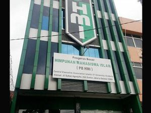 HMI Nilai SKB Seragam Sekolah Menghilangkan Kebebasan Daerah