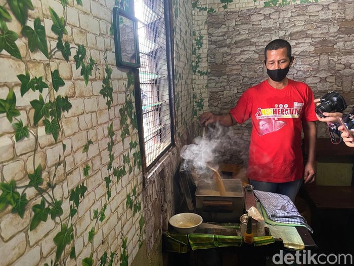 Lezatnya Soto Cawang, Soto Betawi Legendaris di Area Parkir Lezatnya Soto Cawang, Soto Betawi Legendaris di Area Parkir