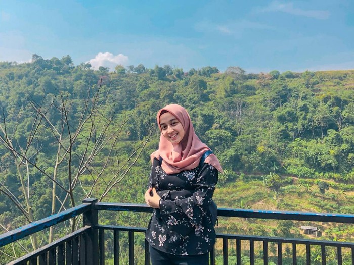 Maya Nabila Maya Nabila