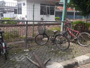 #ParkiruntukSepeda di Stasiun KRL Bakal Dilengkapi Ruang Ganti/Bilas