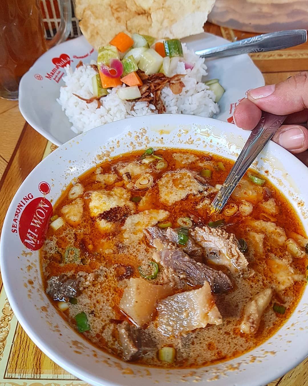 5 Warung Soto Enak yang Lokasinya Tersembunyi